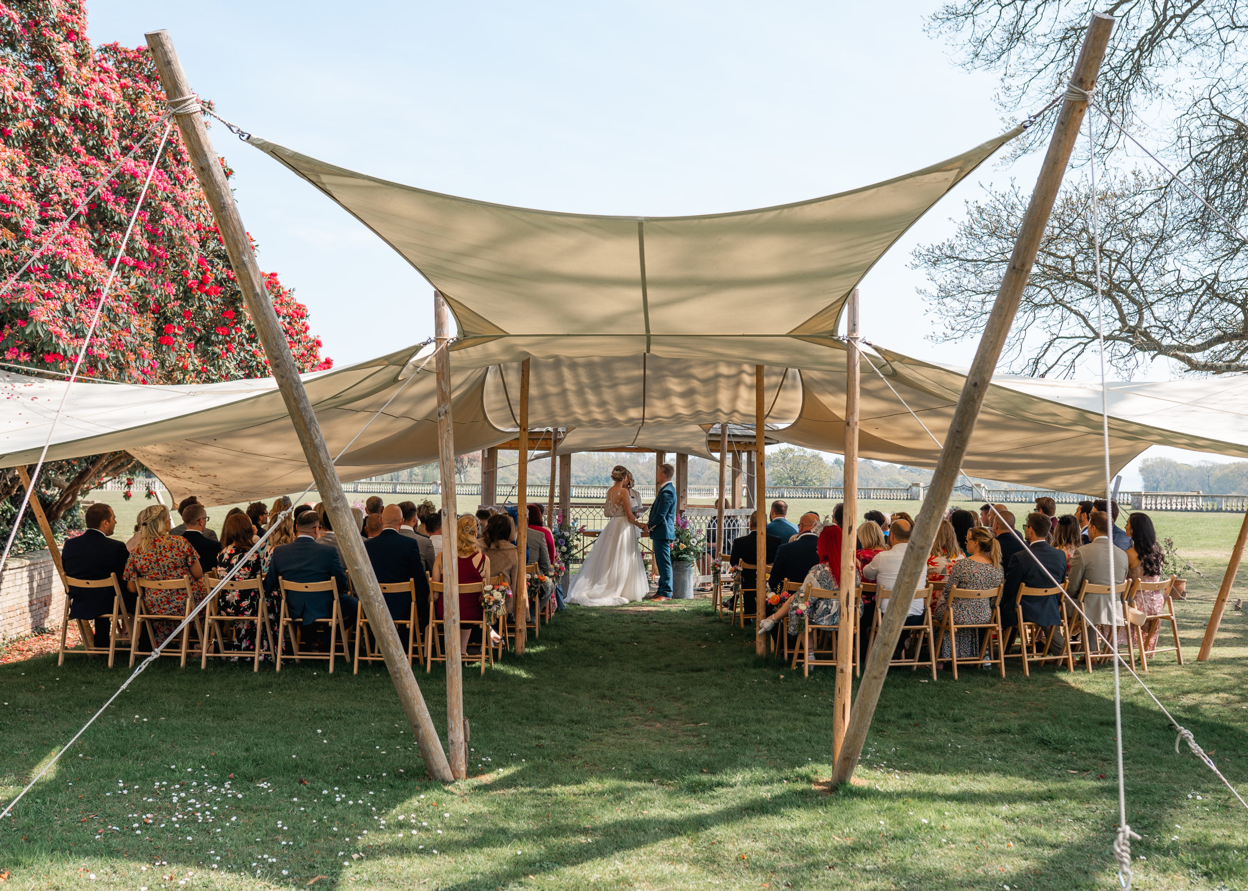 outdoor wedding at Pylewell Park